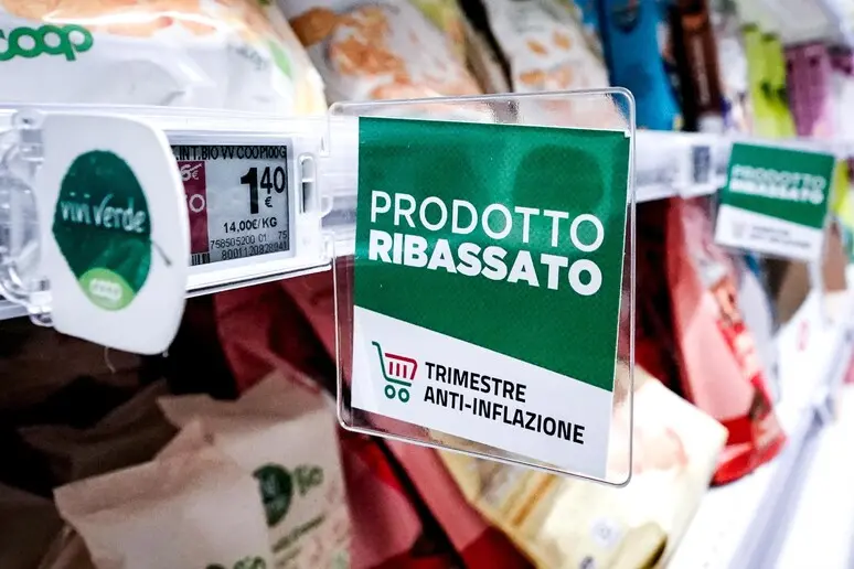 Catanzaro: la campagna 'Carrello Tricolore' stenta a decollare per mancanza di segnaletica
