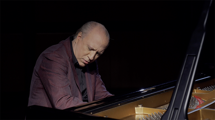 Amici della Musica, a Catanzaro il pianista Giovanni Bellucci in concerto: in viaggio con Franz Liszt