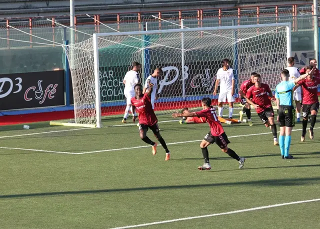 Locri (RC): Lfa Reggio Calabria vince ancora e risale in classifica. Video