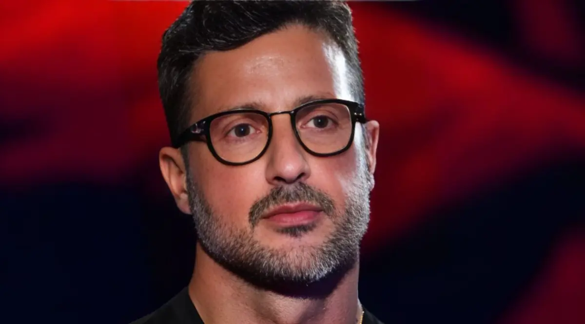 Calcioscommesse. Fabrizio Corona accusa Sardar Azmoun della Roma: 'in tribuna guarda una corsa di cavalli'