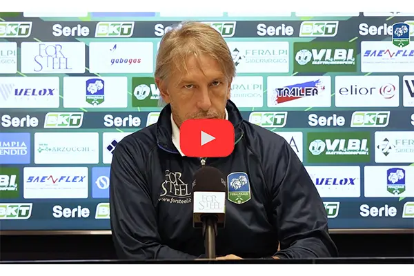Calcio. Serie BKT. Mister Stefano Vecchi in conferenza: "la squadra è in crescita, pronti per Catanzaro-Feralpisalò. Video