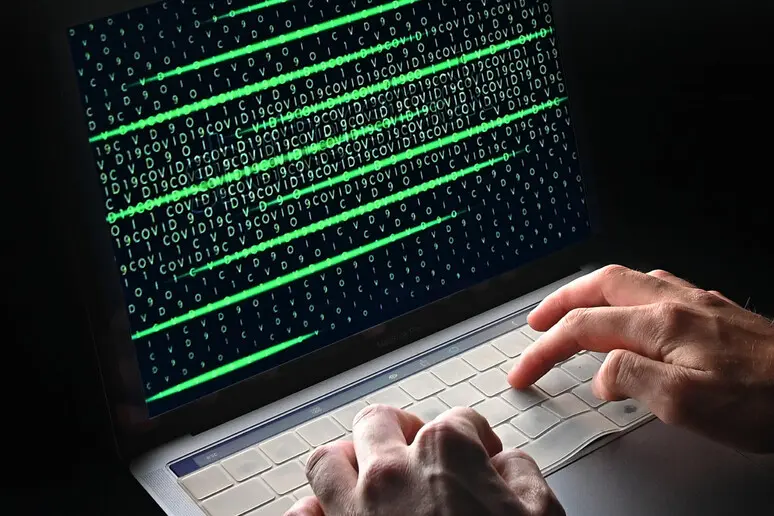 Attacchi Hacker contro Aeroporti Italiani: Mysterious team Bangladesh sotto accusa