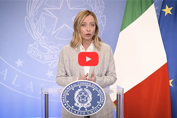 Premier Meloni promuove l'alleanza tra governo e imprese per sostenere la famiglia e la natalità - Video