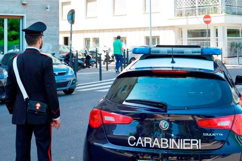 Drammatico episodio a San Giorgio su Legnano: Uomo spara alla compagna e si suicida