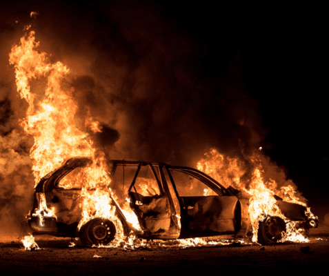 Incendiata auto presidente Consiglio comunale in Calabria