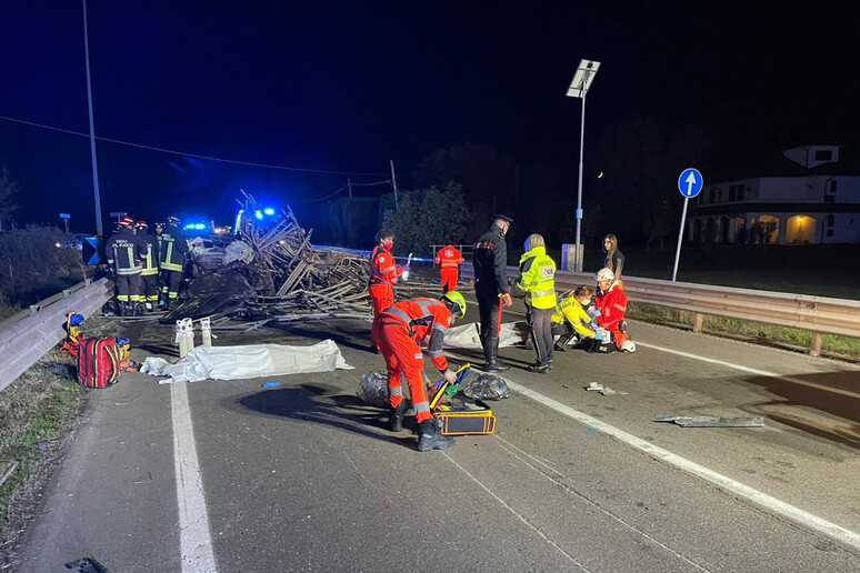 Arrestato l'autista dell'autocarro coinvolto nell'incidente mortale a Reggio Emilia. Tutti i dettagli