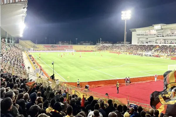 Ordinanza del Sindaco: chiusura anticipata del cimitero in vista del Derby US Catanzaro-Cosenza Calcio. I dettagli