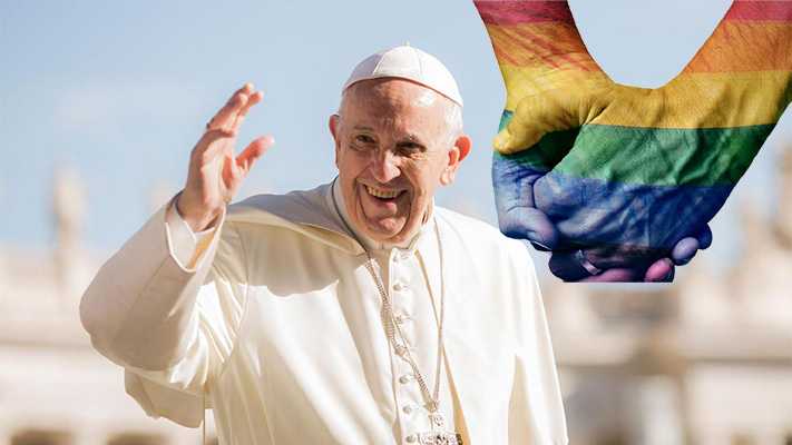 Papa Francesco approva benedizioni per coppie irregolari e dello stesso sesso. Tutti i dettagli