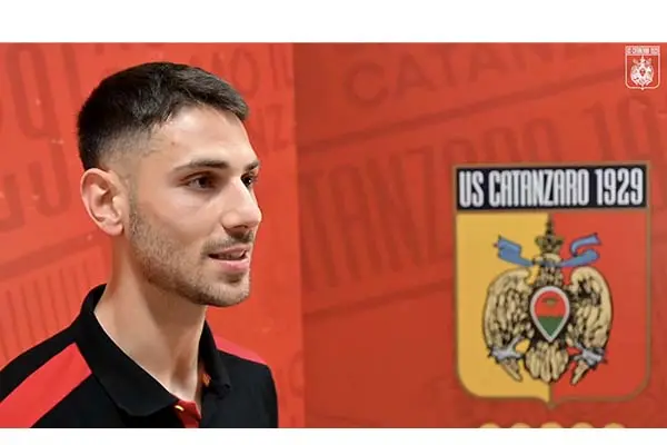 Calcio. Il Cuore Giallorosso di Matias Antonino: Prima Intervista al nuovo acquisto dell’ US Catanzaro - Video