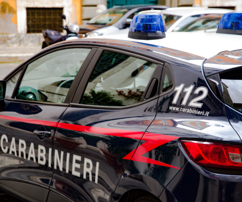 Violenza sessuale e stalking, arrestato un settantaduenne