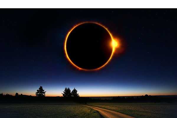 Eclissi totale di sole: uno spettacolo celeste unico - Ecco quando e da dove vederla.