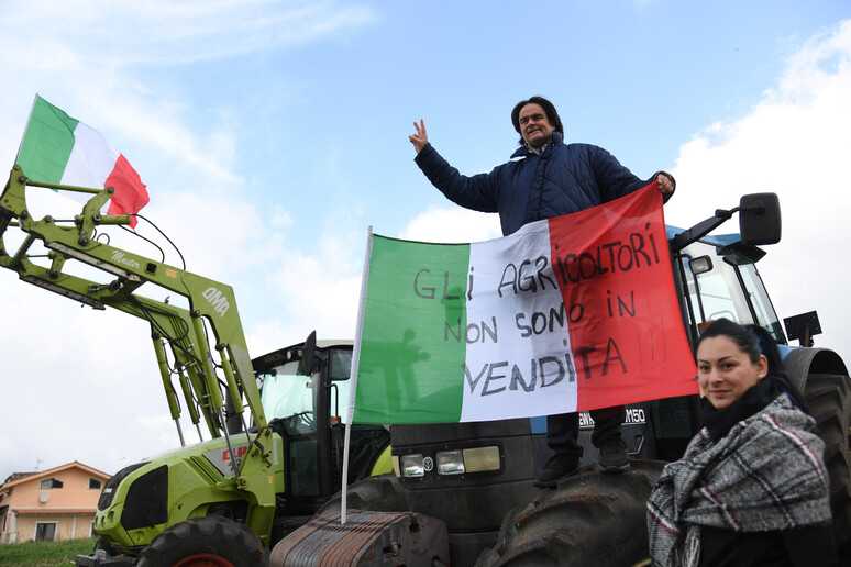Roma sull'orlo di una rivoluzione agricola: il braccio di ferro con il Ministro Lollobrigida