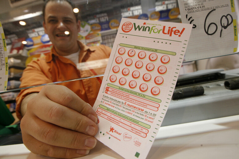 Vita cambiata con un euro: a Catanzaro vinta una rendita di 20 anni