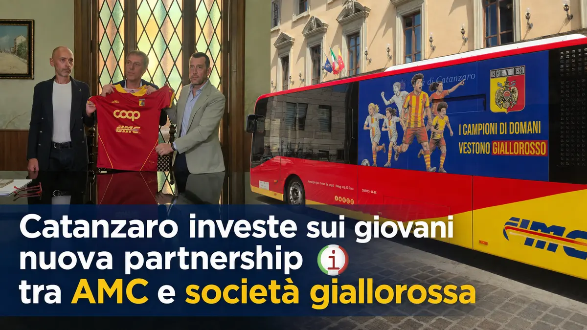 Settore giovanile del Catanzaro nuovo autobus AMC per le squadre giallorosse