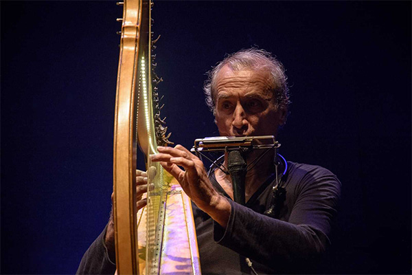 Stefano Corsi in concerto: cresce l’attesa al Teatro Comunale di Mendicino