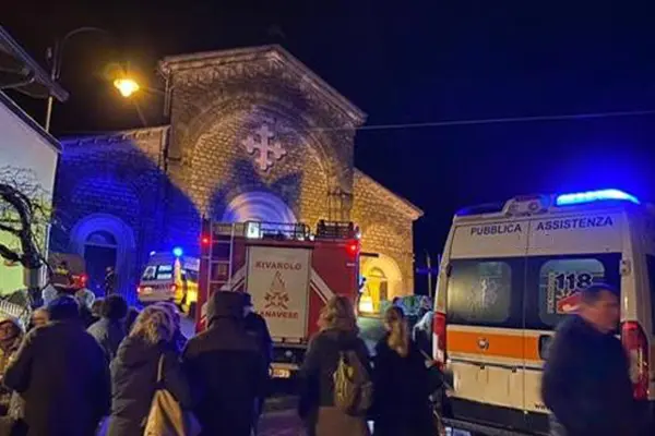 Allarme in Chiesa: fuga di gas serata di preghiera si trasforma in emergenza sanitaria