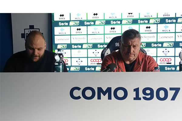 Calcio Serie B: incontro al vertice - Como e mister Osian Roberts pronti per la prova di forza a Catanzaro