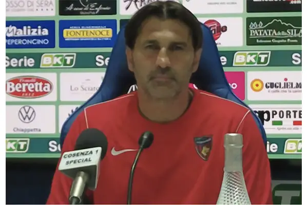 Calcio. Cosenza in crisi cerca riscatto, Palermo a caccia di redenzione: la partita del riscatto (Video)