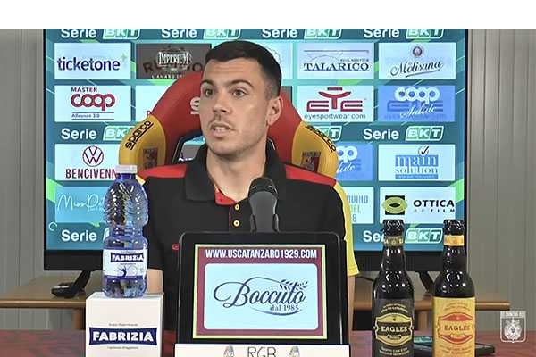 Calcio Serie B. La rinascita del Catanzaro: la determinazione di Pontisso (Video)
