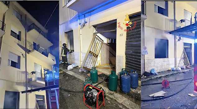 Deflagrazione a Reggio Calabria: Intervento dei Vvf dopo esplosione da fuga di gas (Video)