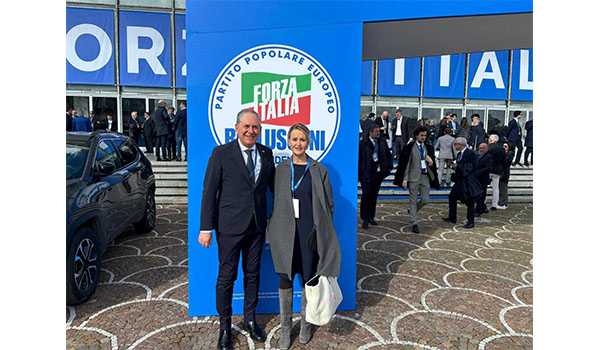 Forza Italia: sold out la cena in Versilia coi big del Parlamento