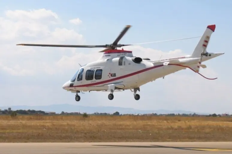 Muratore 65enne muore cadendo da un'impalcatura in Calabria