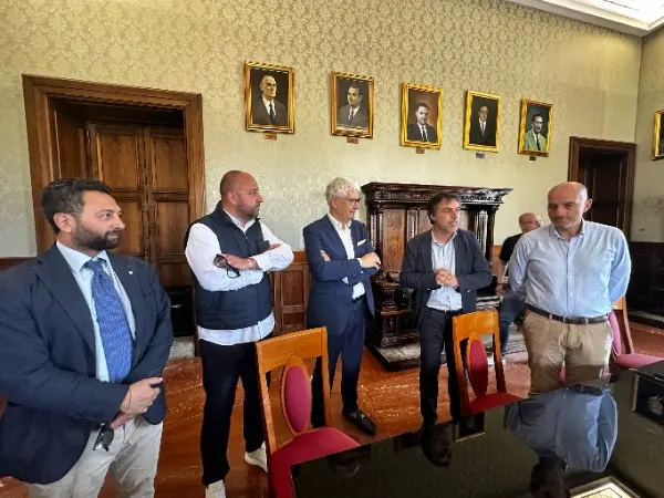 Il Sindaco Fiorita ha incontrato il Presidente dell’US Catanzaro Noto, il Dg foresti e il Ds Magalini