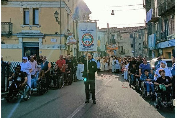 La Pietra che i costruttori hanno Scartato è diventata la Pietra d'Angolo: un'Analisi Spirituale di Bonaddio Francesco