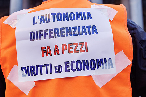 Pd Catanzaro: subito raccolta firme per referendum contro l’autonomia differenziata, i dettagli