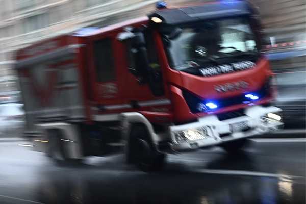 Messina, esplosione in una fabbrica di fuochi d'artificio: diversi feriti
