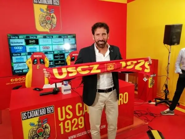 Catanzaro calcio. Mister Caserta si presenta: "pronto per una nuova avventura” (Video)