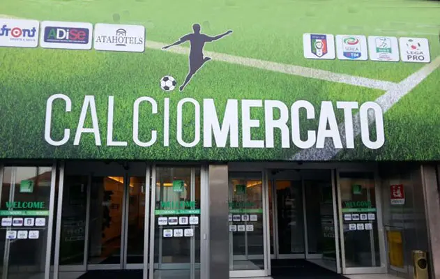 Calciomercato: tutti i colpi e le trattative di oggi