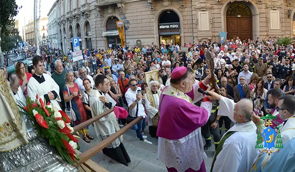 Catanzaro. Atto di affidamento della città a San Vitaliano