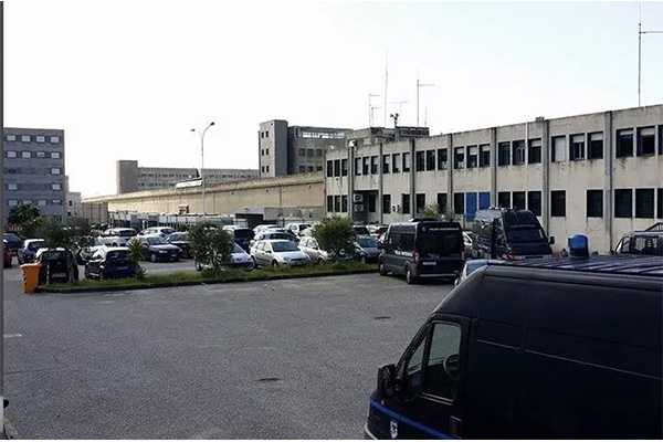 Sovrintendente penitenziaria aggredito nel carcere di Catanzaro