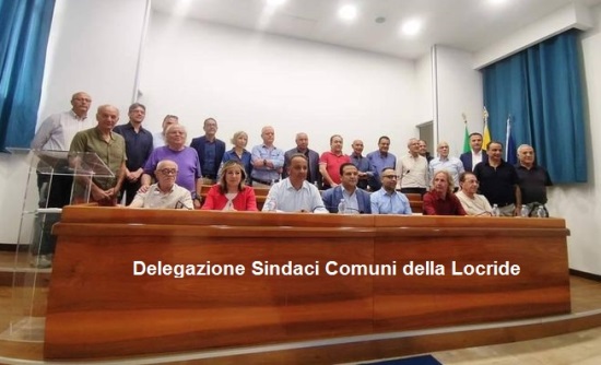 Comuni Locride. Incontro in Regione per carenza idrica  e conguagli rifiuti anni precedenti.