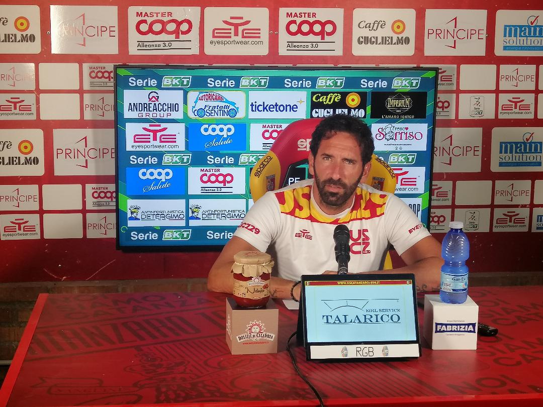 Catanzaro, mister Caserta presenta la gara con il Sassuolo (Video)