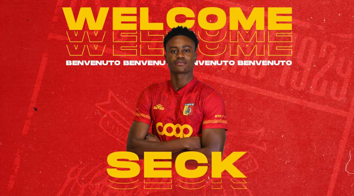 Catanzaro, ufficiale l'arrivo dell'attaccante Demba Seck