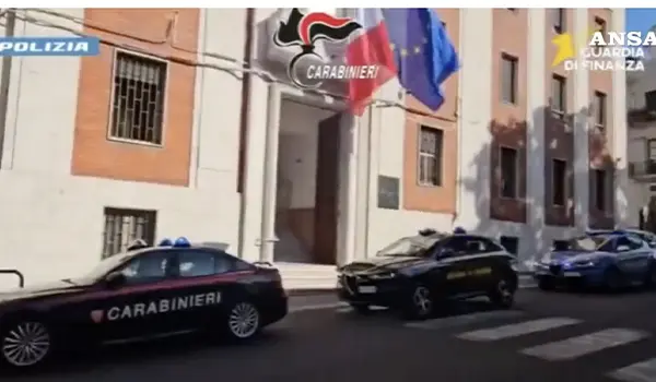 Maxiblitz Antidroga in Calabria: 54 Misure Cautelari e due organizzazioni smantellate