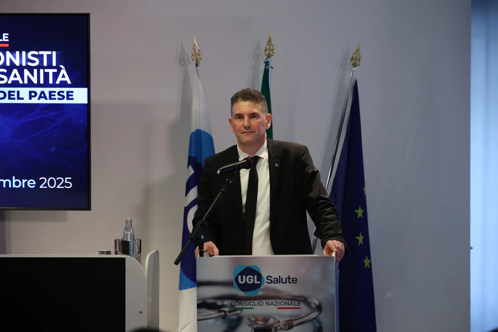 Sanità, Giuliano (UGL): “Anziani risorse di un popolo, rafforzare reparti di medicina interna e cure territoriali per tutelare le nostre radici”