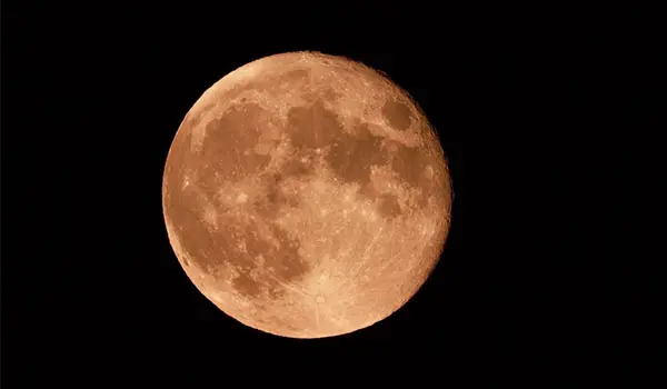 Superluna del Castoro: uno spettacolo da non perdere il 15 novembre