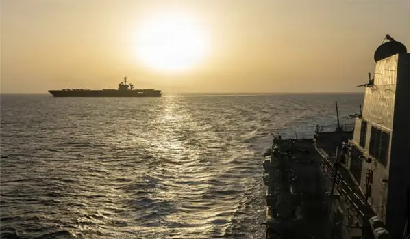Guerra Usa sequestrano nave iraniana nello Stretto di Hormuz tensione alle stelle e petrolio in forte rialzo
