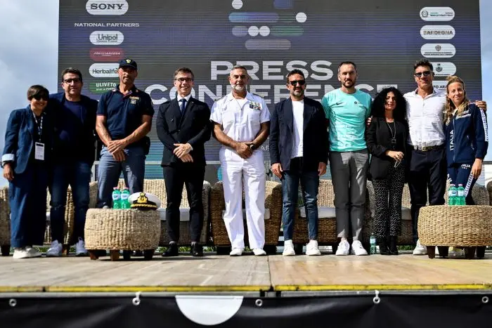 Nuoto acque libere Sardegna: a Golfo Aranci si attende il via alla 10 km di Coppa del Mondo