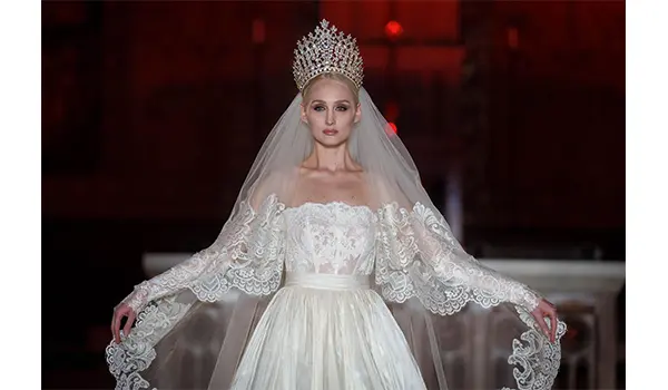 L'alta moda sposa di Elio Guido approda su Via Margutta, dopo il successo al Roma Fashion White