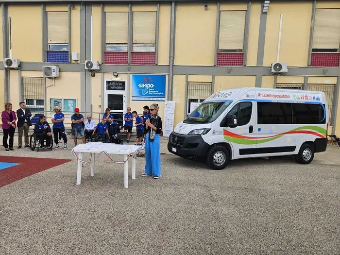 Sa.Spo. Cagliari: la PMG dona un mini bus agli atleti paralimpici