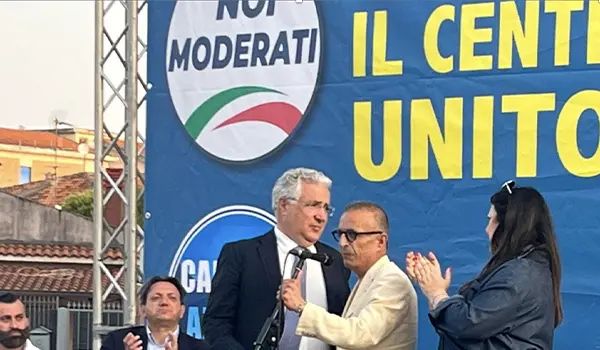 Mario Murone eletto Sindaco di Lamezia Terme: il saluto del Presidente della Provincia Mario Amedeo Mormile