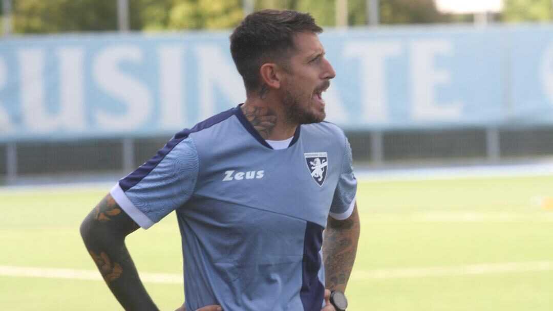 Calcio, mister Greco elogia la prova dei suoi ragazzi dopo il match con il Catanzaro