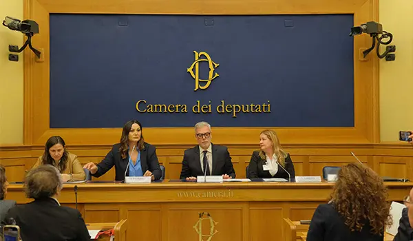       L’UICI di Catanzaro ha presentato alla Sala Stampa della Camera gli eventi di dicembre (Video)