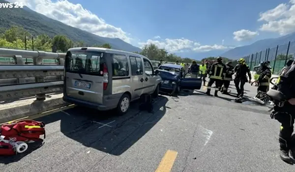 Auto contromano sulla Torino-Bardonecchia: incidente mortale in A32, una vittima e due feriti