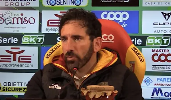 Catanzaro schianta il Cosenza nel derby: un 4-0 che vale la salvezza matematica (Video)