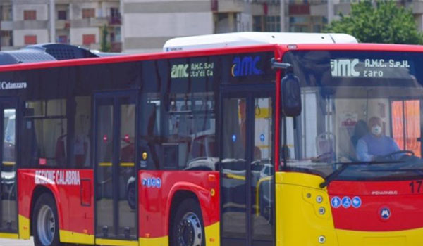 Catanzaro, Linea 9 deviata per frana in via degli Svevi ecco i dettagli